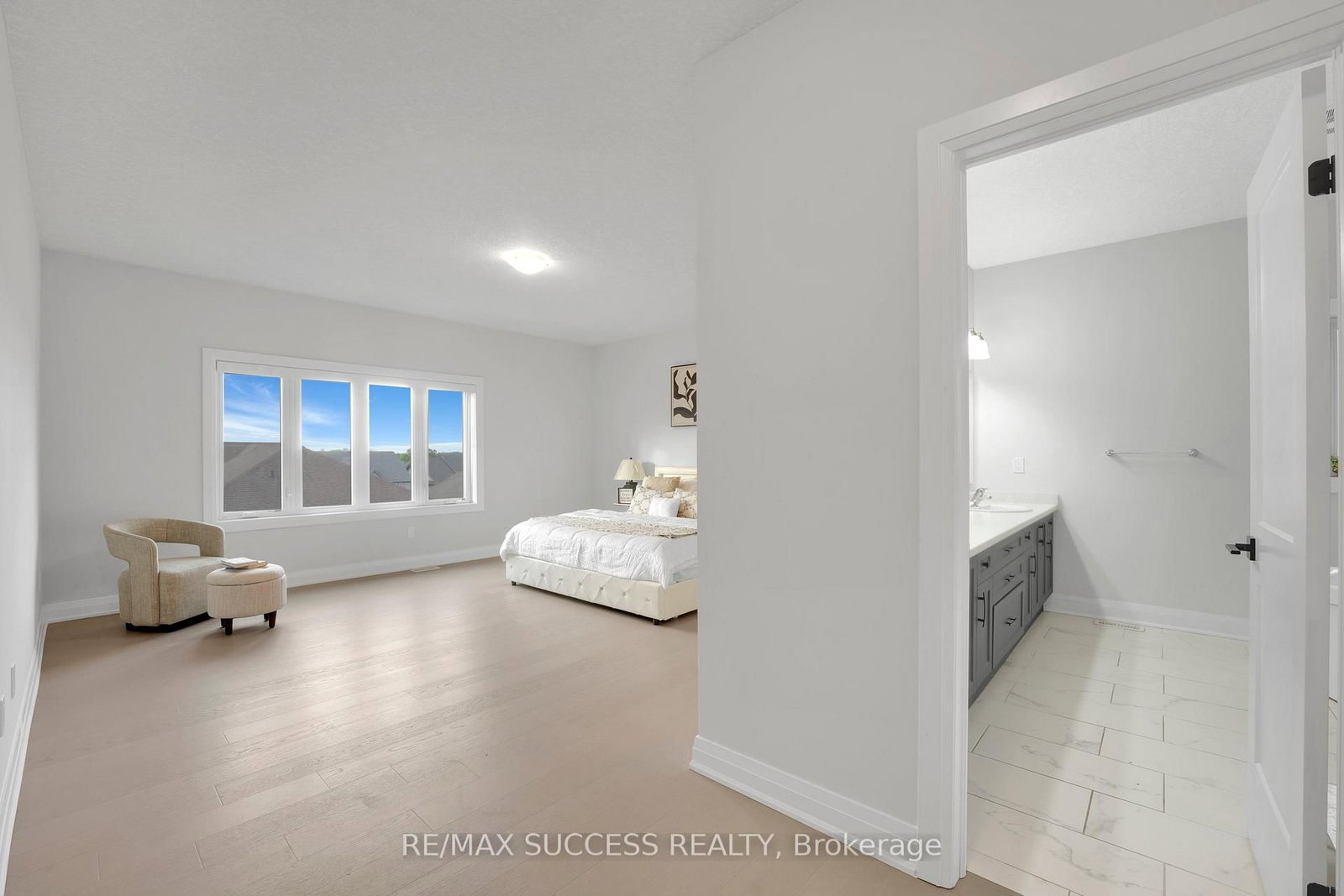 554 Bridgemill Crescent E - Photo 23