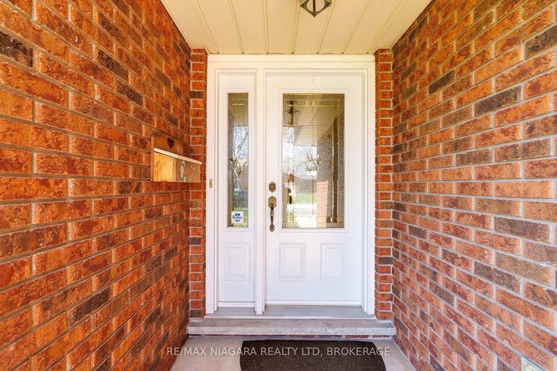 4409 Latina Cres, Niagara Falls, L2E 7C3 | Image 2