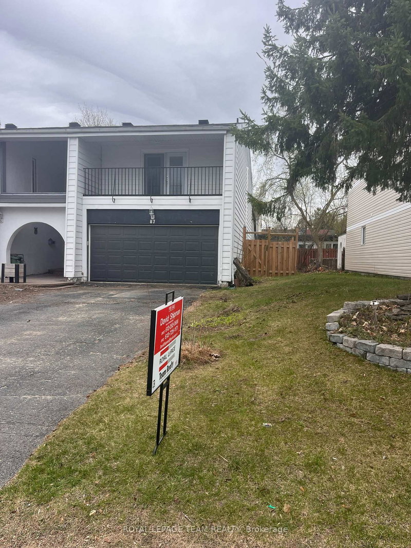 home for sale on 87 Grady Crescent