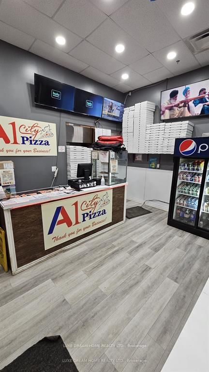 870 QUEENSTON Boulevard, Unit C