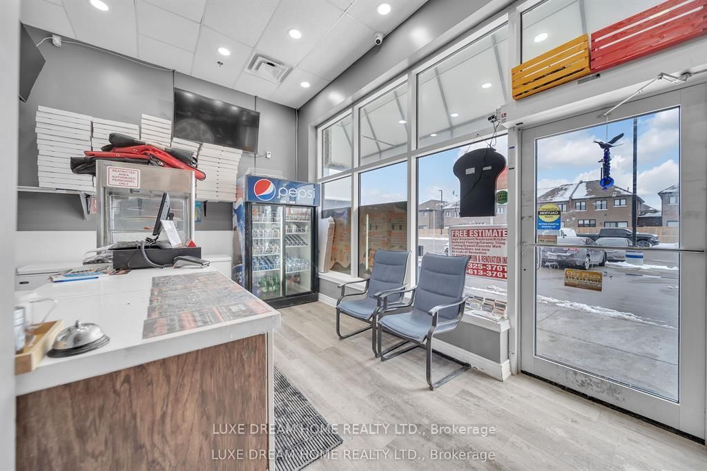 870 QUEENSTON Boulevard, Unit C - Photo 13