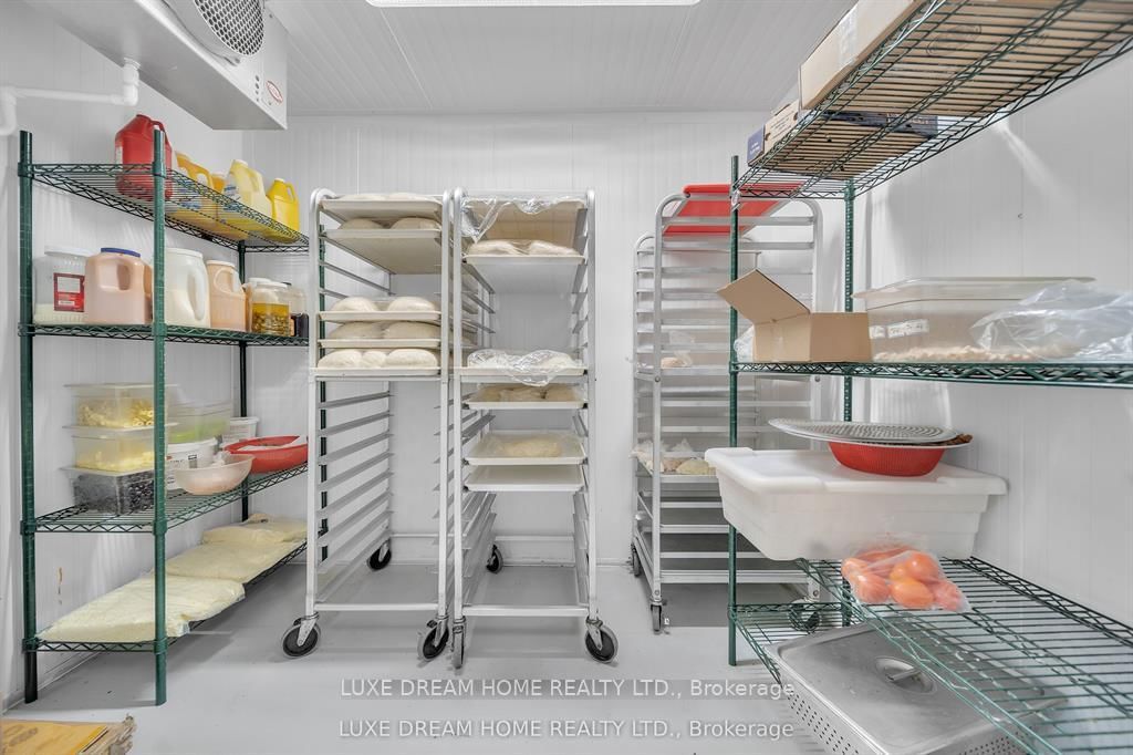 870 QUEENSTON Boulevard, Unit C - Photo 20