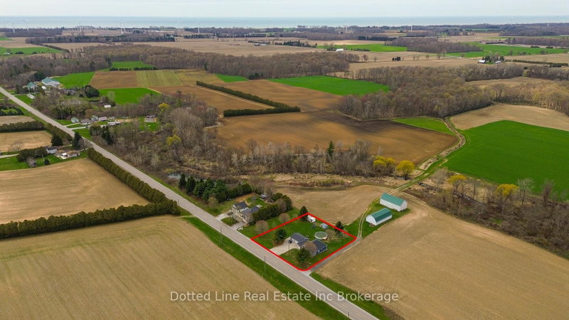 573 Norfolk County Rd 28 Road W