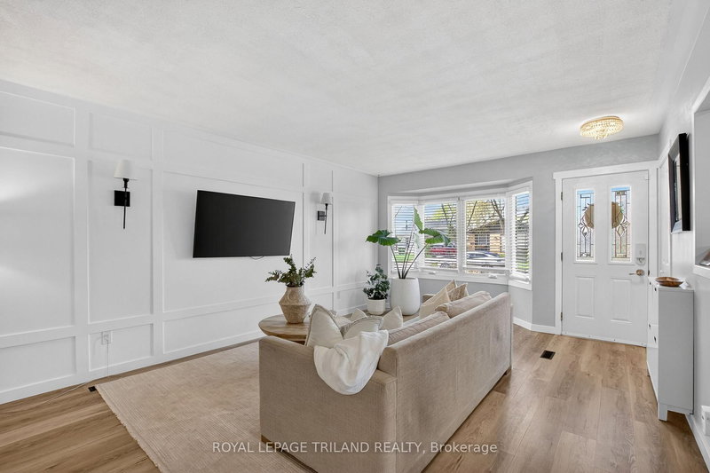 33 Buchan Rd, London East, N5V 1K9 | Image 3