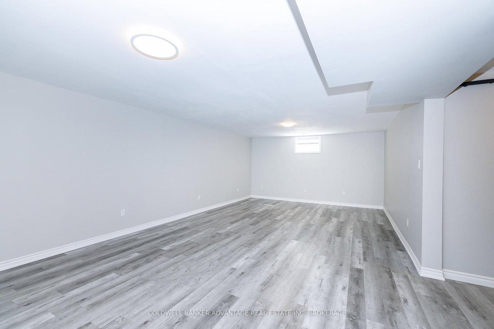 395 Michael Drive - Photo 37