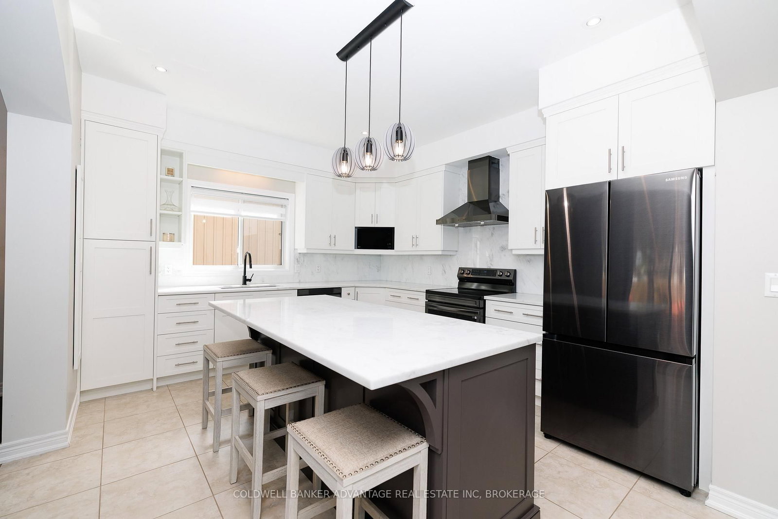 395 Michael Drive - Photo 6