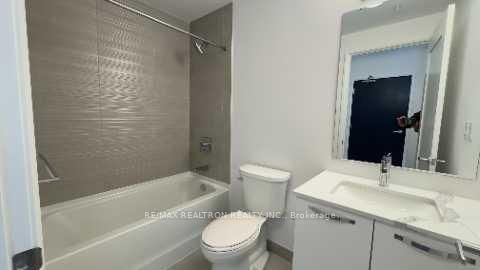 75 James Street S, Unit 2912 - Photo 16