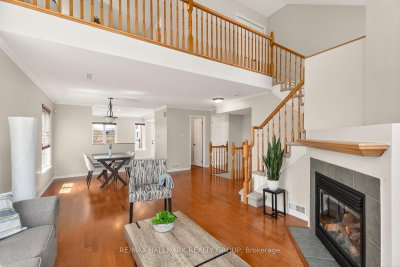 142 Gatestone Private • Ottawa, ON photo 8