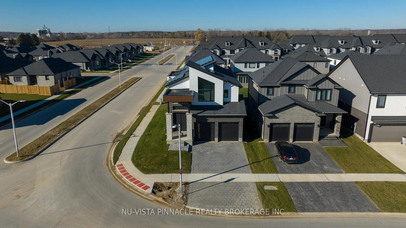 260 CRESTVIEW Drive