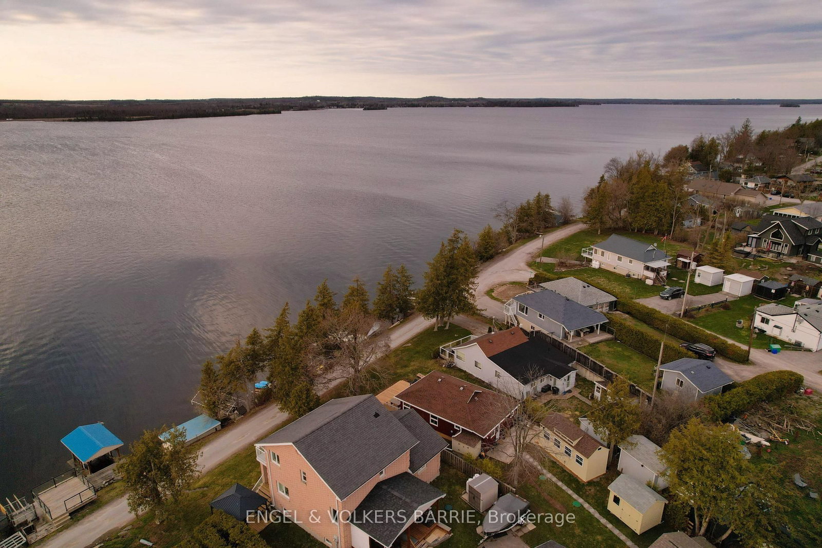 Listing Image 43