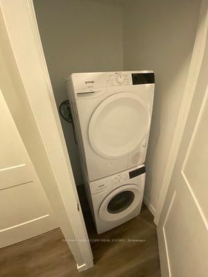 15 Queen Street S, Unit 1803 - Photo 10