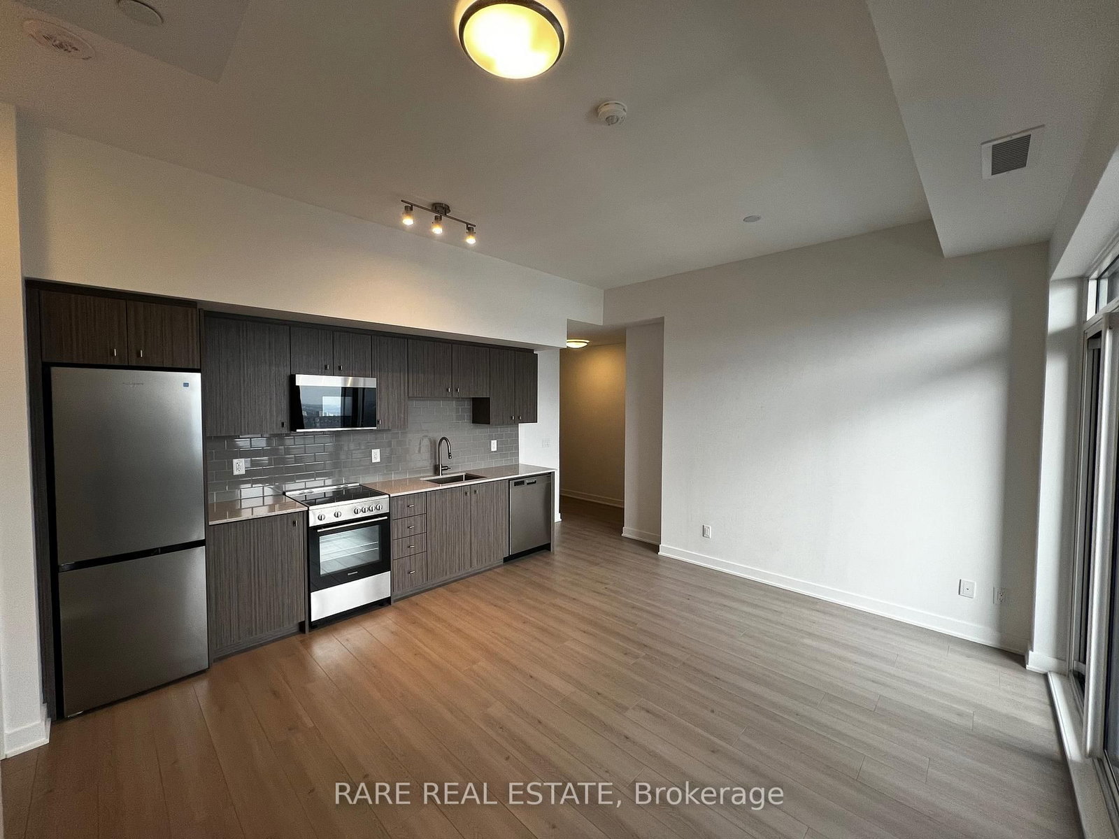 25 Wellington Street, Unit 3206