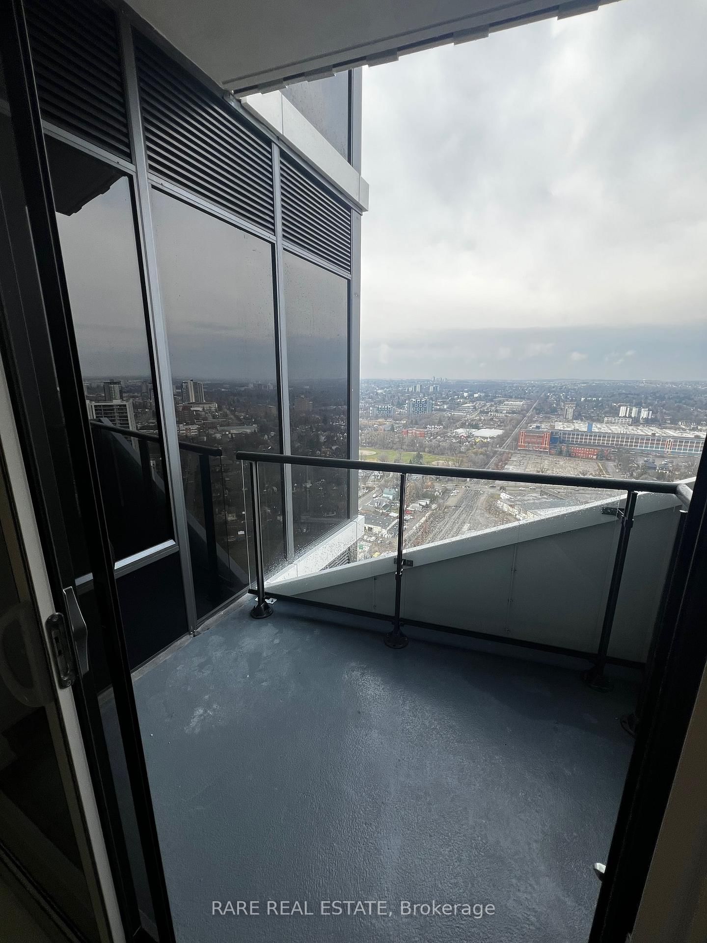 25 Wellington Street, Unit 3206 - Photo 10