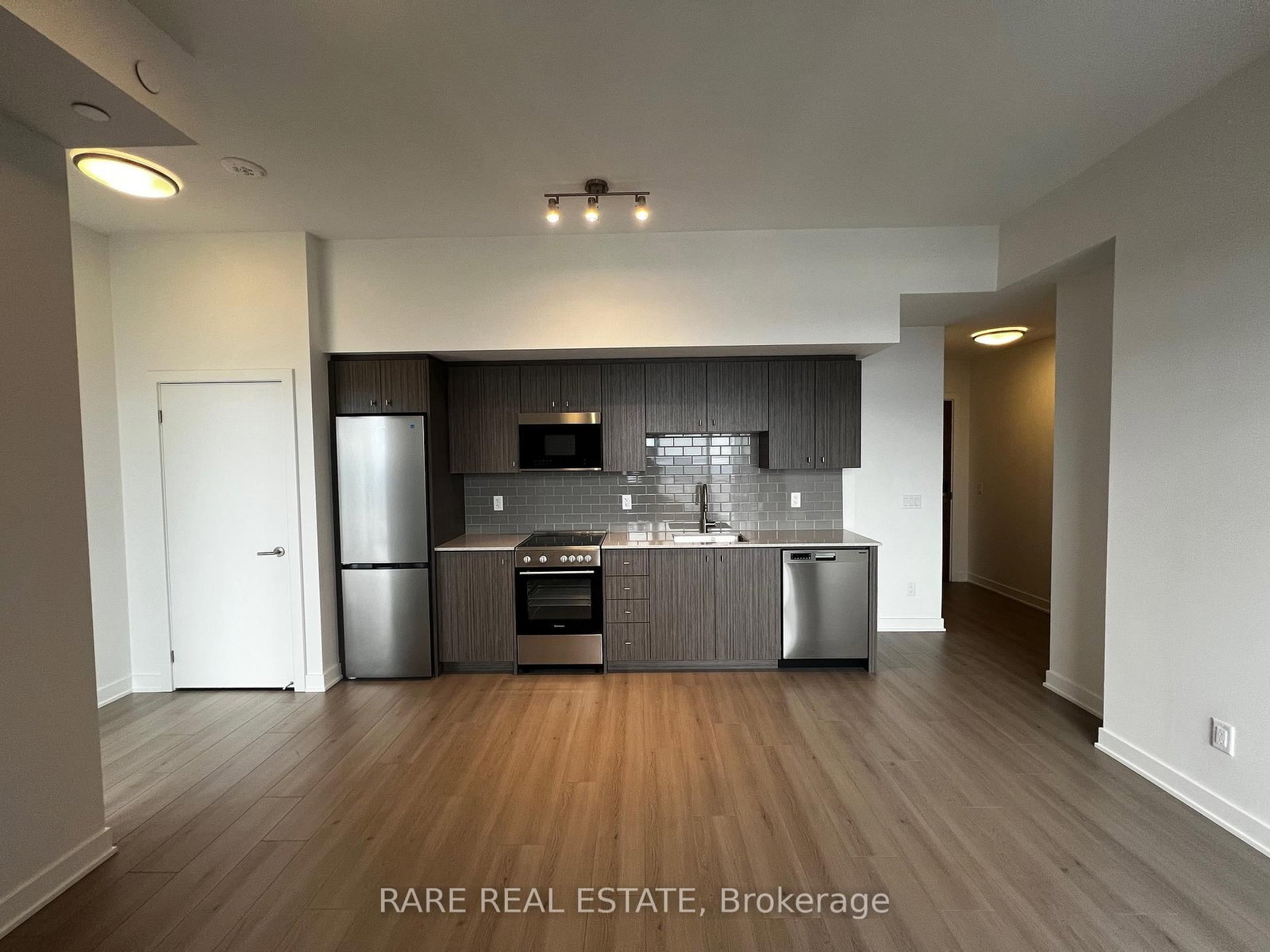 25 Wellington Street, Unit 3206 - Photo 2