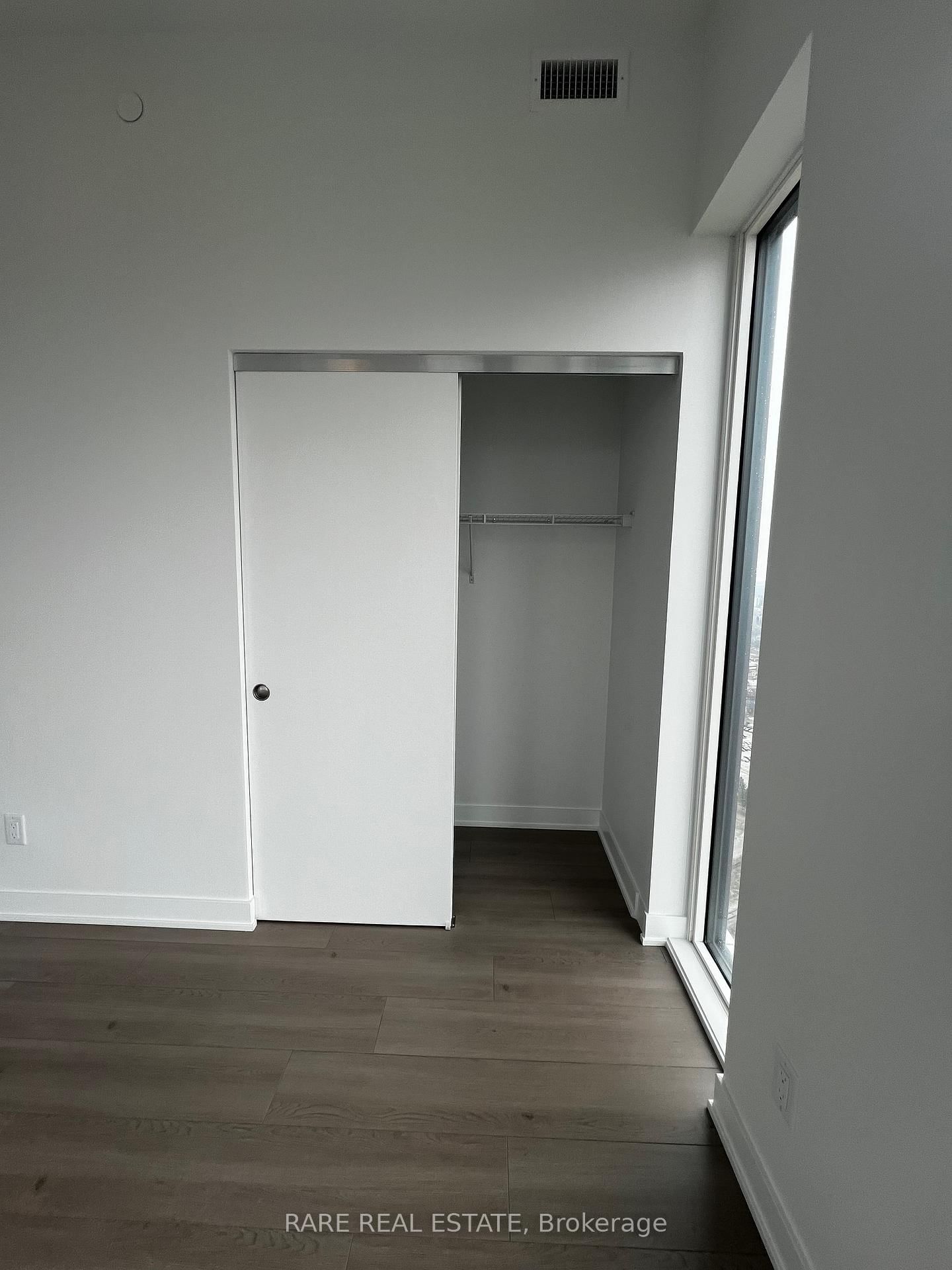 25 Wellington Street, Unit 3206 - Photo 6