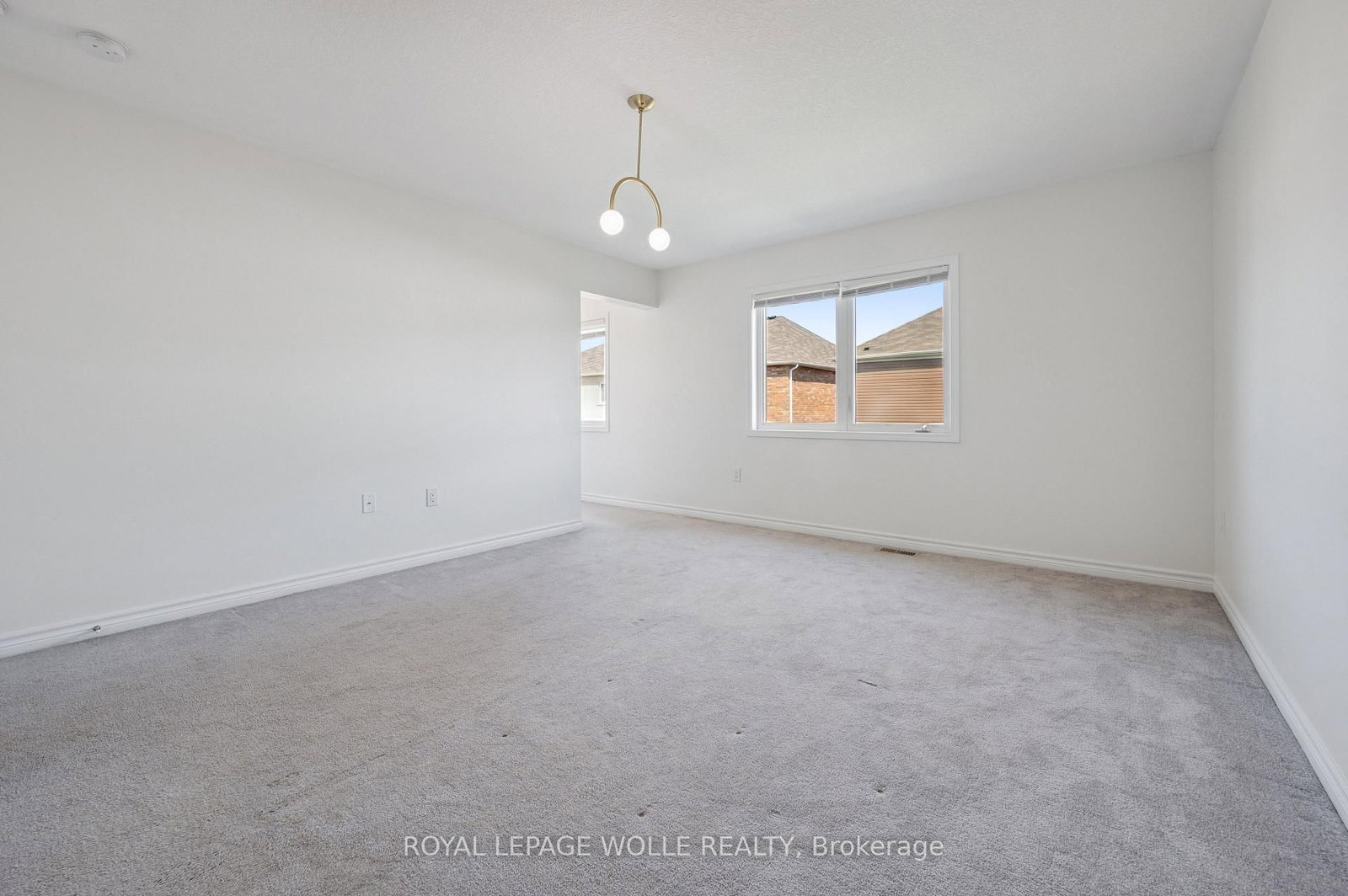 267 Grovehill Crescent - Photo 21