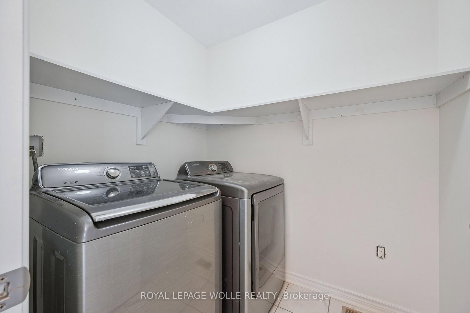267 Grovehill Crescent - Photo 25