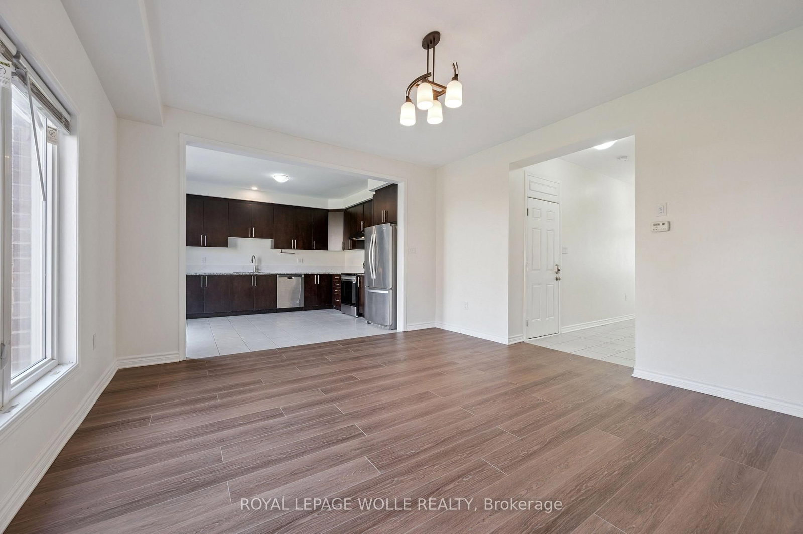 267 Grovehill Crescent - Photo 9