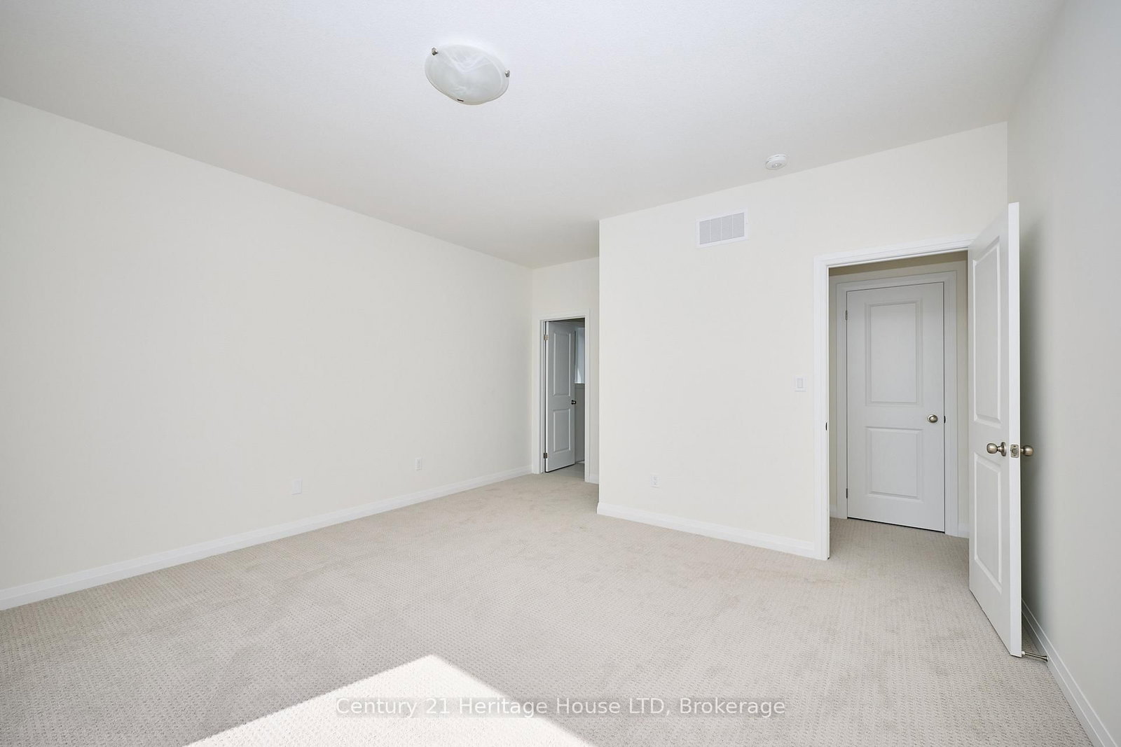 407 Louisa Street • Fort Erie, ON photo 14