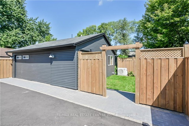 3 - 43 Mahony Avenue