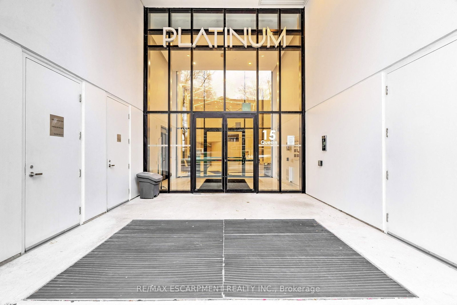 15 Queen Street S, Unit 2308 - Photo 3