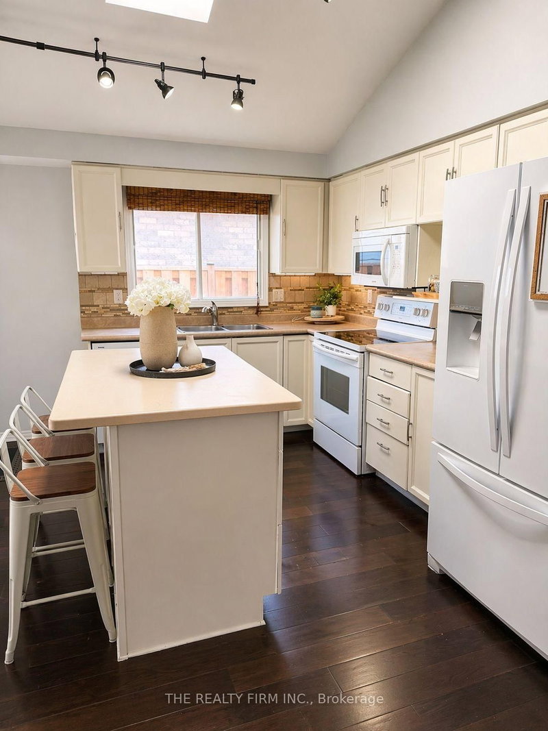 634 Classic Dr, London East, N5W 5X6 | Image 3