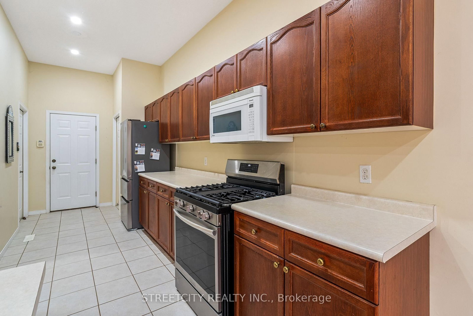 1619 Jubilee Drive - Photo 10