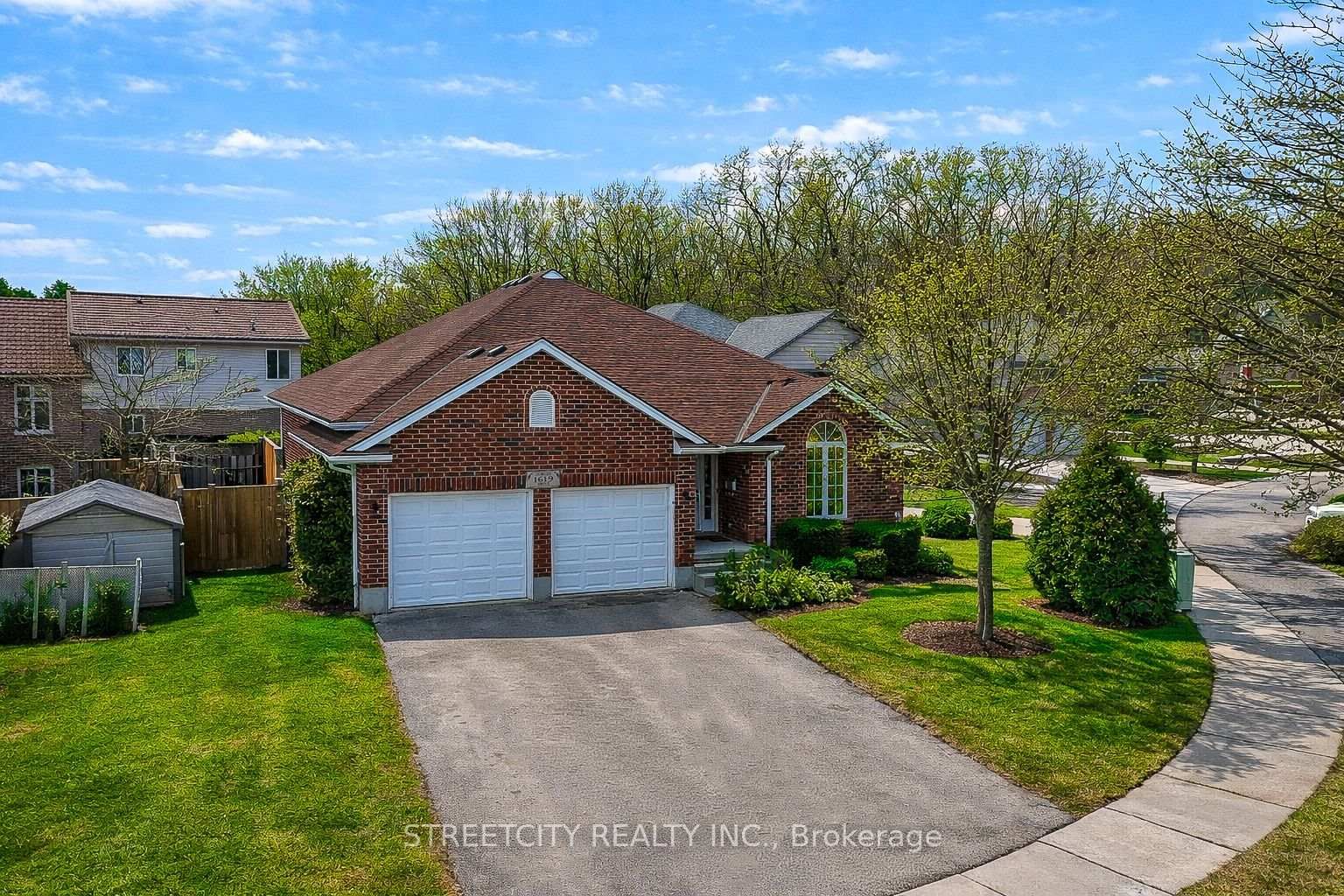 1619 Jubilee Drive - Photo 2