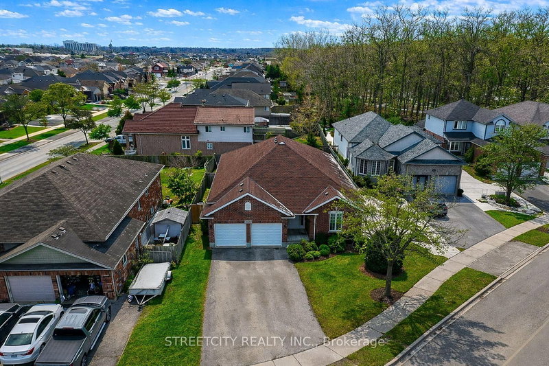 1619 Jubilee Dr, London North, N6G 5K4 | Image 3