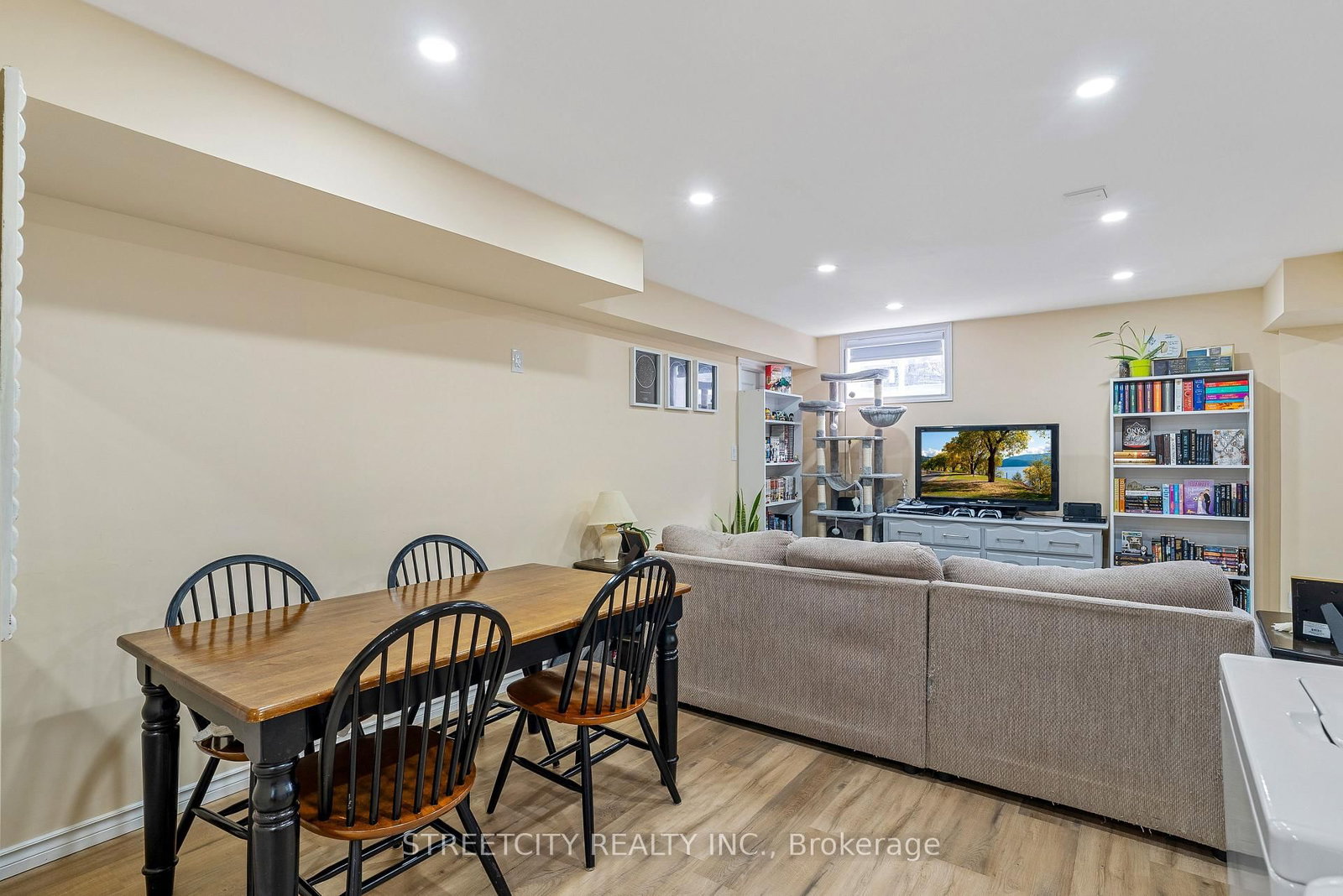 1619 Jubilee Drive - Photo 30