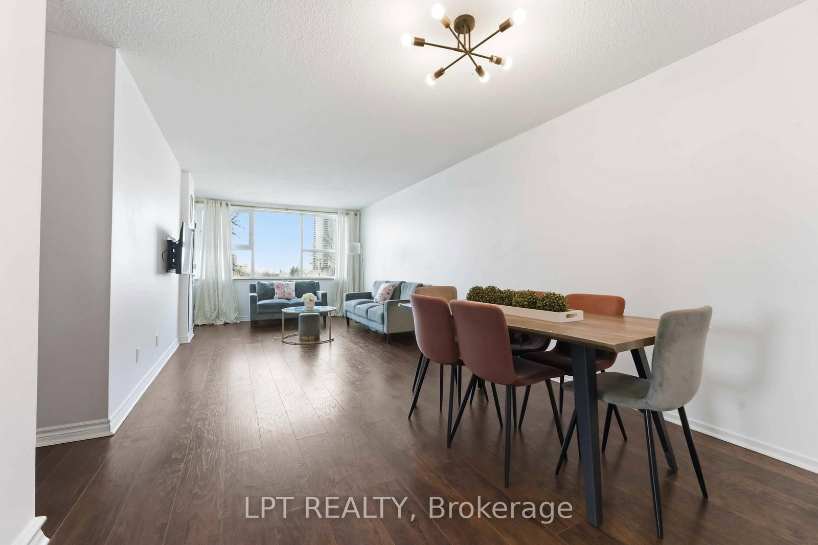 555 Brittany Drive, Unit 314 - Photo 7