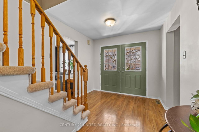 17 Maple Avenue