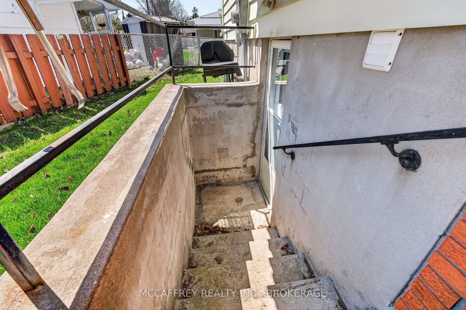 212 King Street - Photo 32