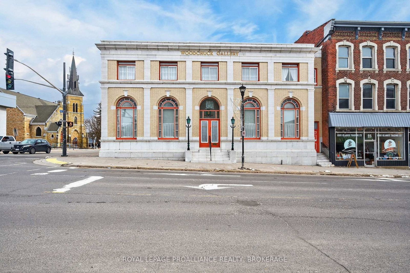 99 King Street E • Gananoque, ON photo 1