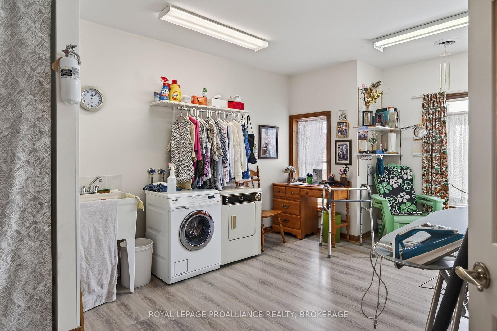 99 King Street E • Gananoque, ON photo 26