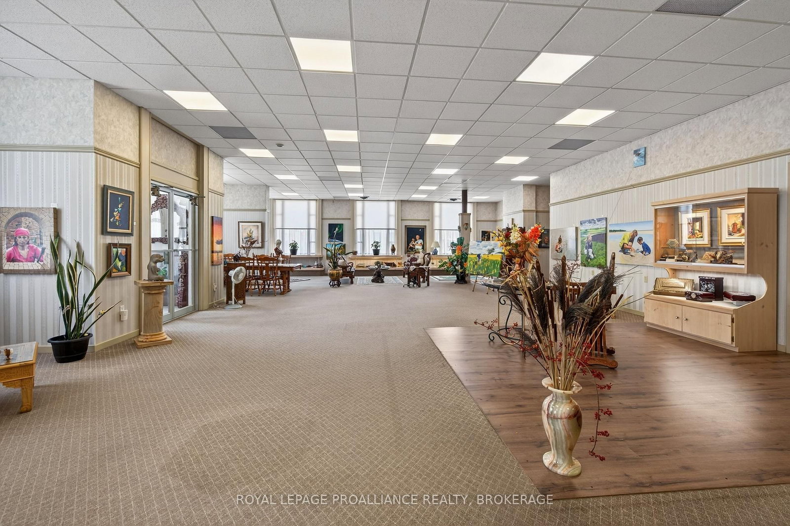 99 King Street E • Gananoque, ON photo 30