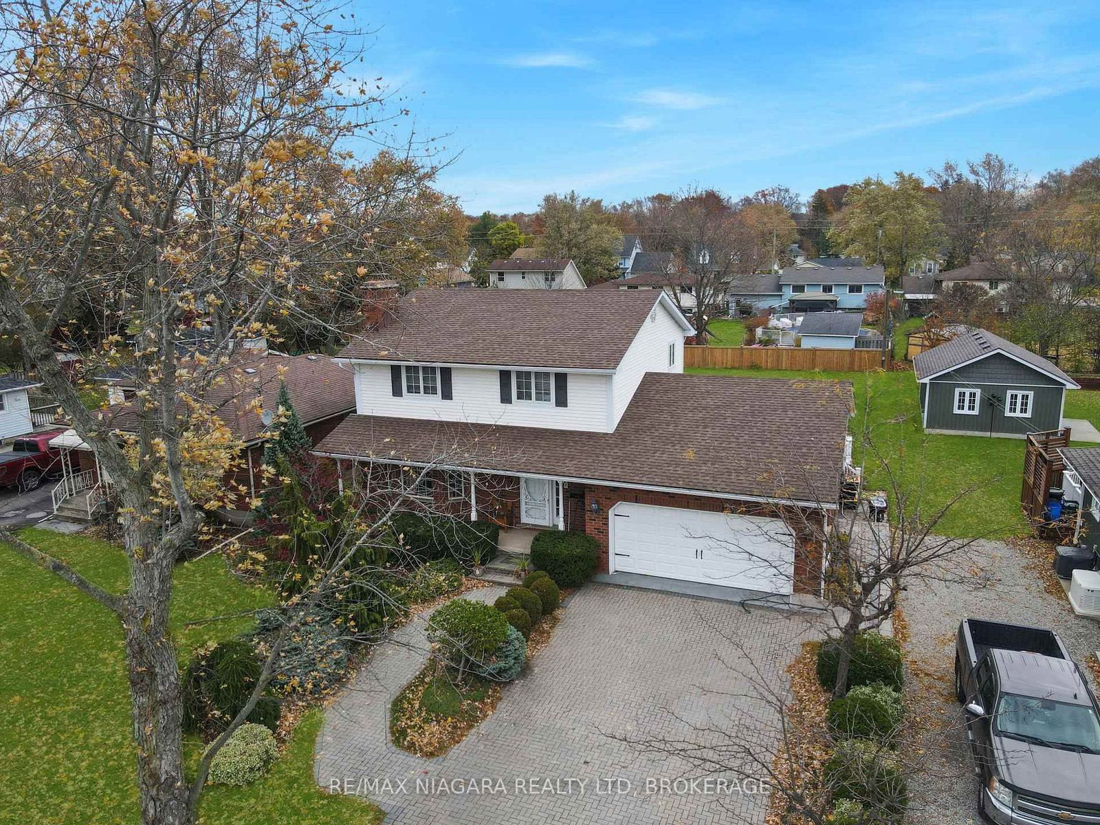 Detached House for sale at 430 Gorham Road, Fort Erie, Ontario, L0S 1N0 - Ridgeway - MLS: X13048312