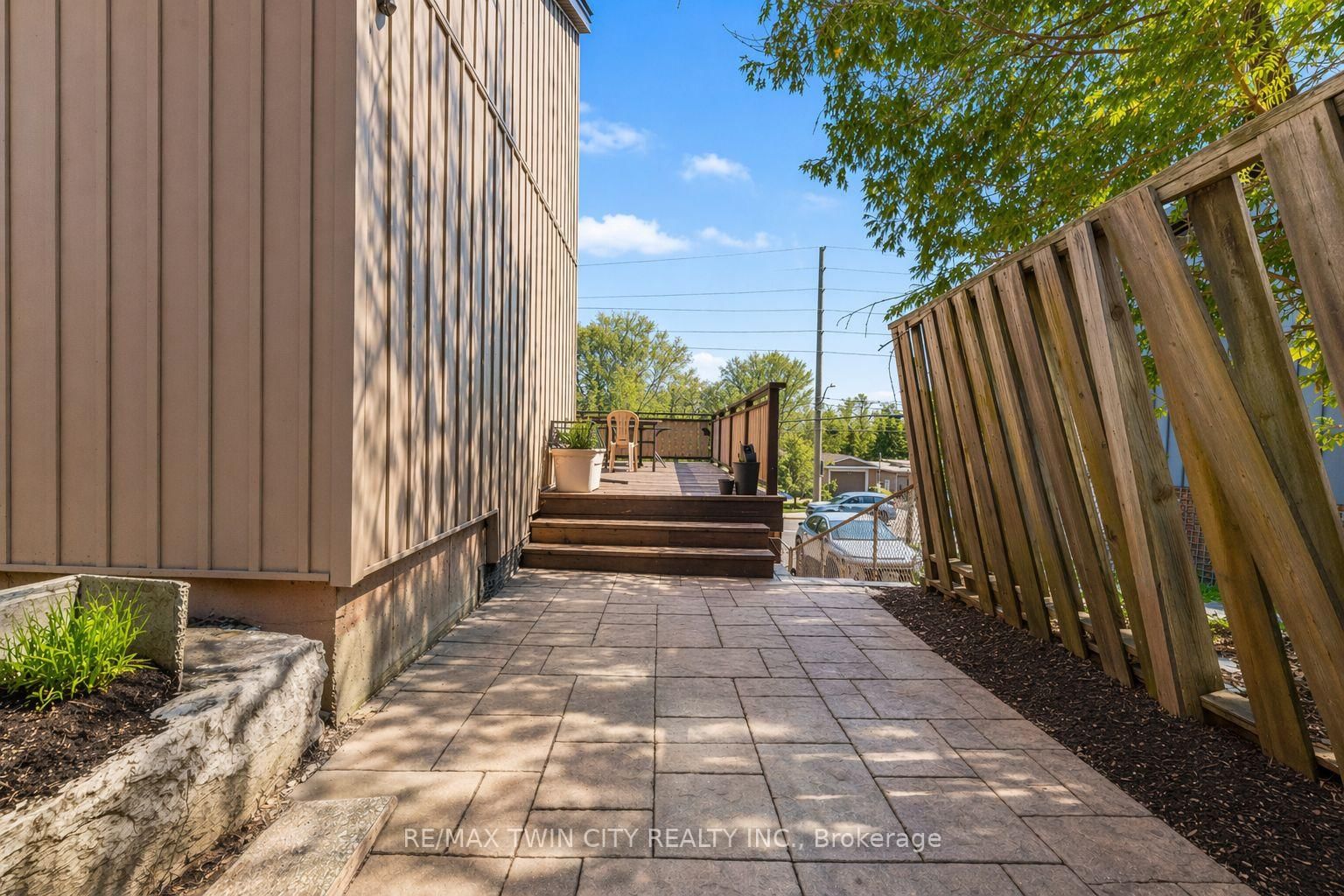 530 Fountain Street S - Photo 39