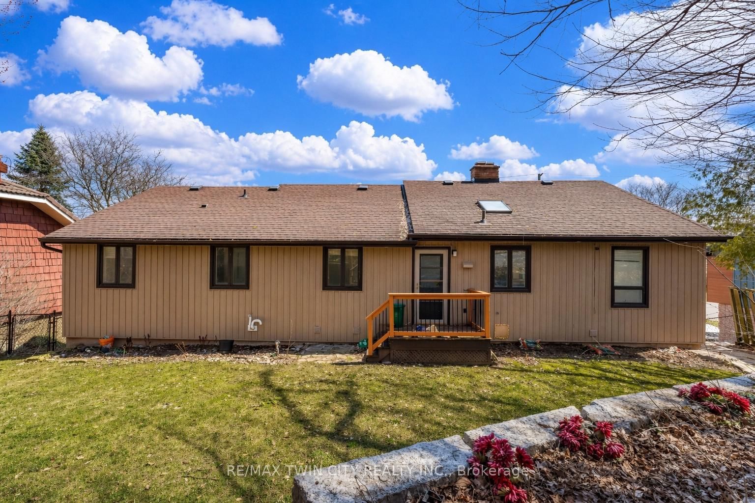 530 Fountain Street S - Photo 40