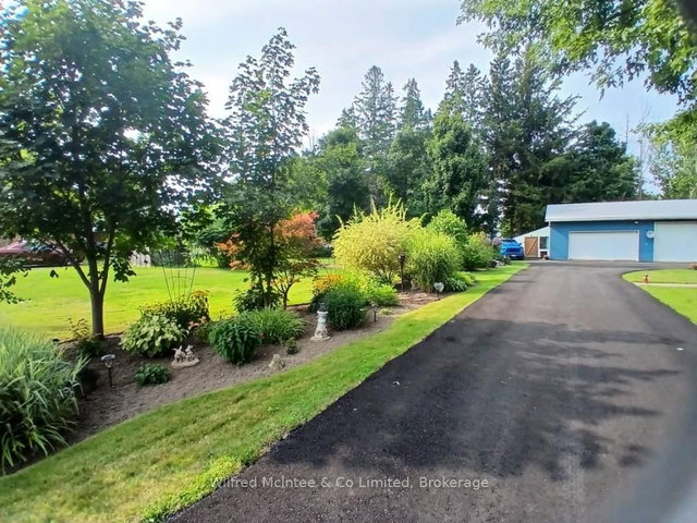 21571 Grey Road 16