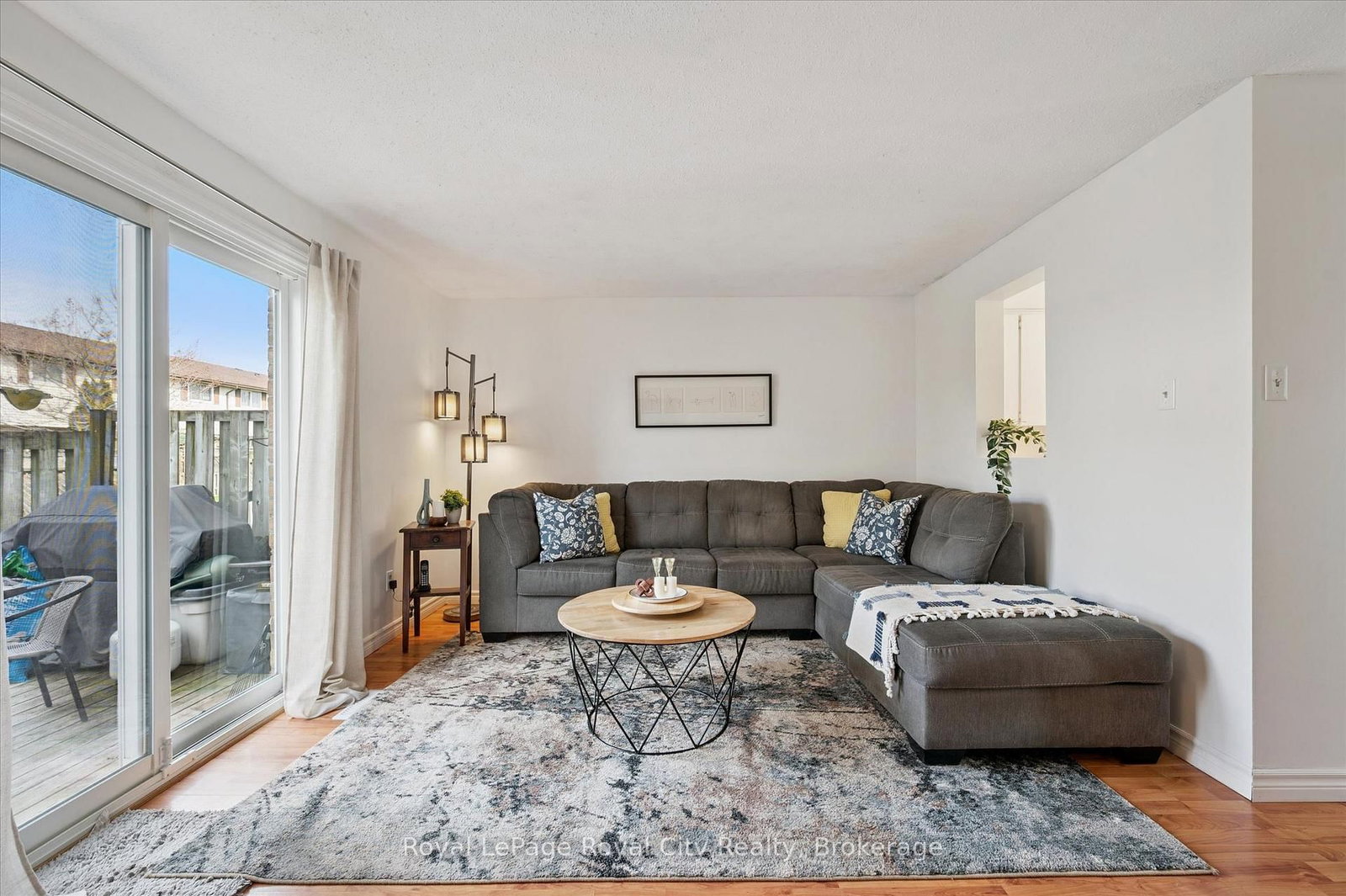 40 N Silvercreek Parkway • #30 • Guelph, ON photo 9
