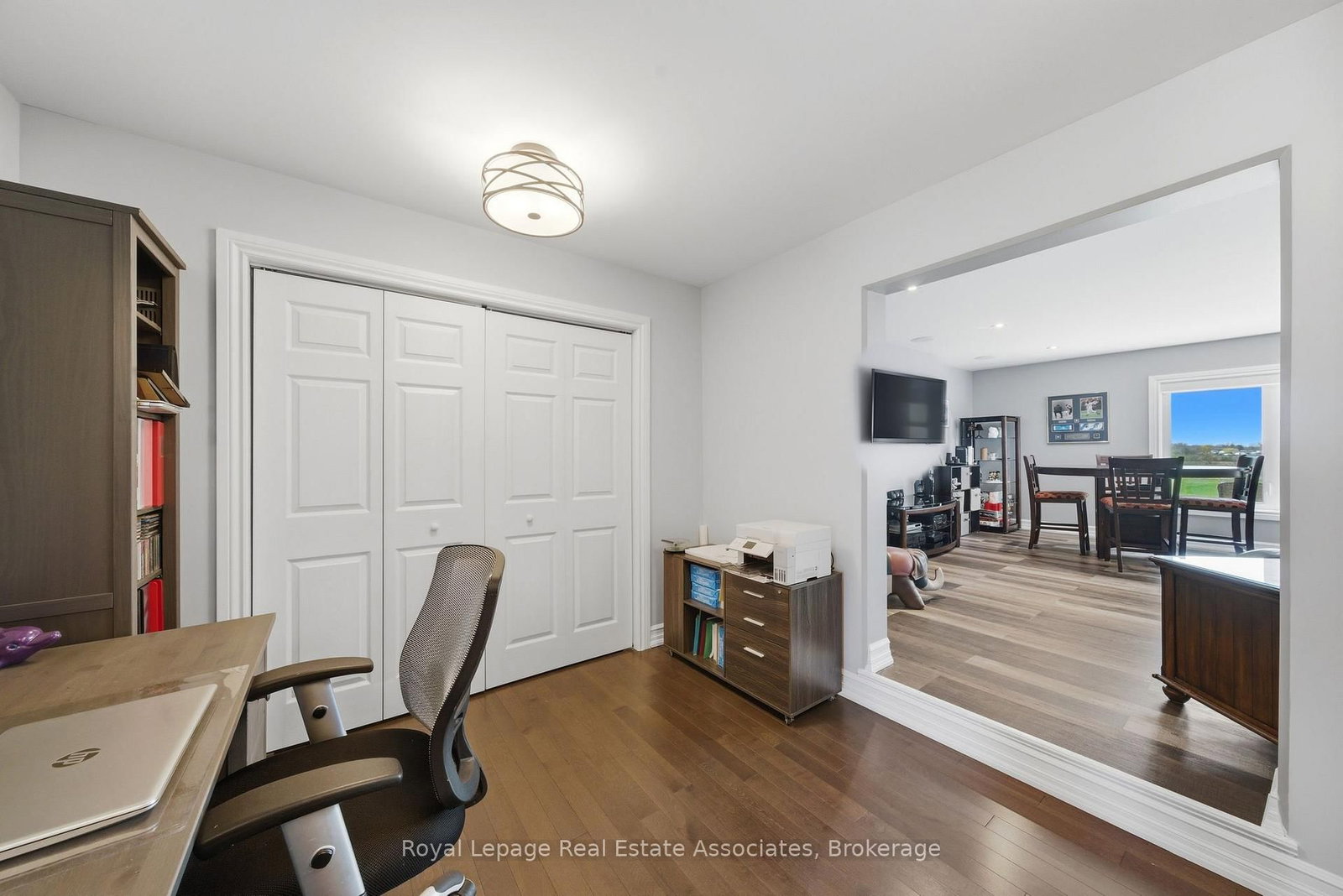 43 Third Road E • Hamilton, ON photo 23