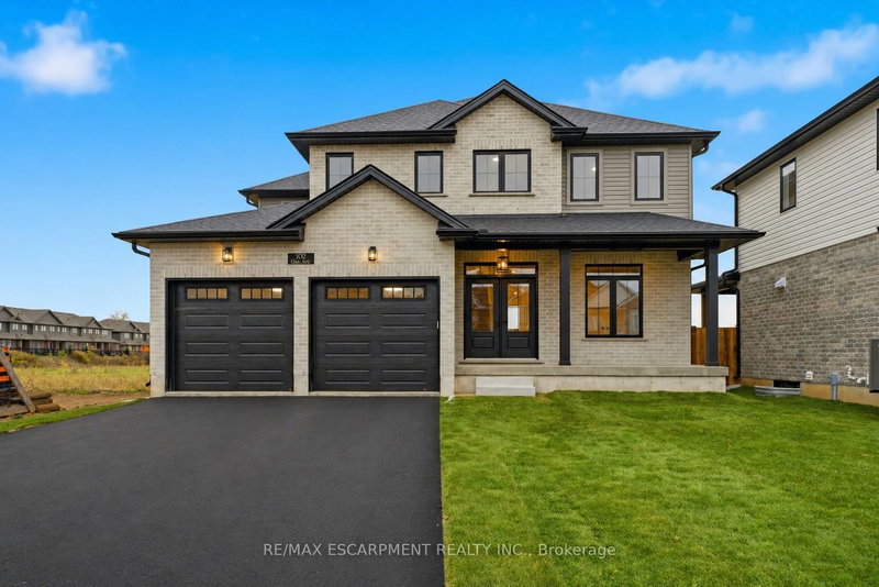 home for sale on 102 Oak Avenue
