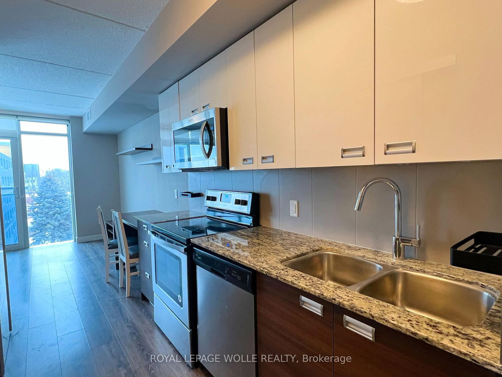 308 Lester Street, Unit 501 - Photo 7