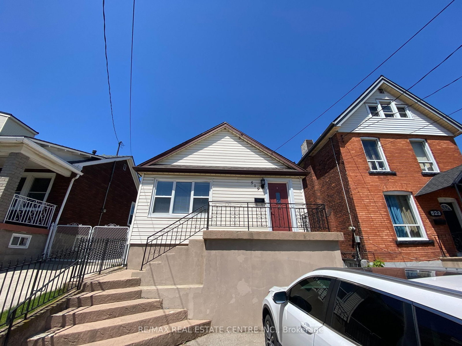 519 Catharine Street N, Unit Main Level