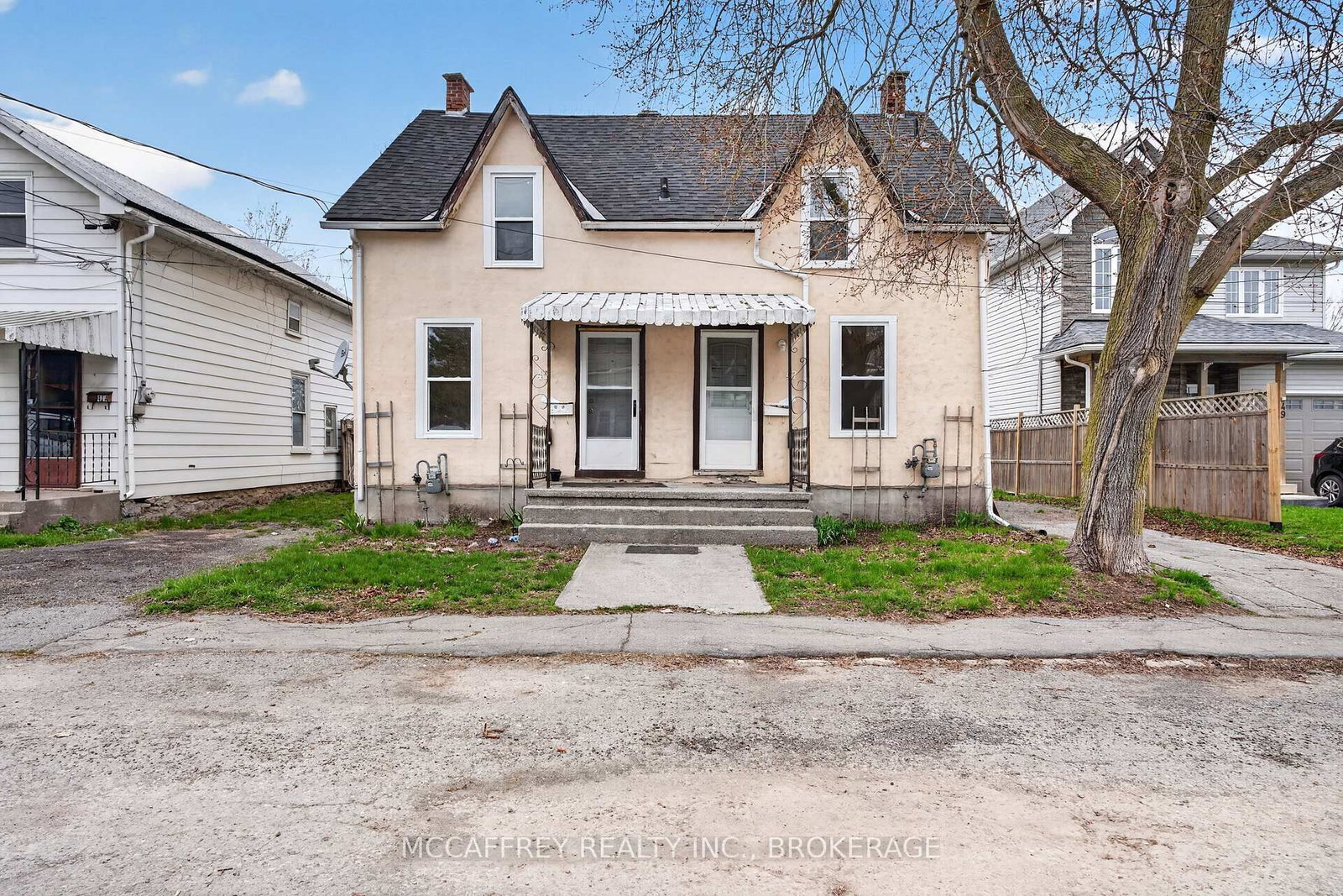 47 ISABELLA Street E