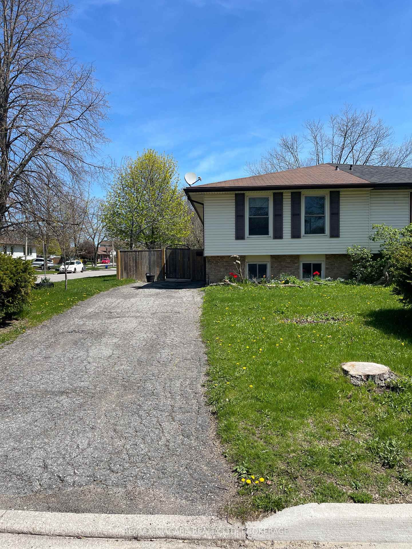 2 BALDWIN Crescent
