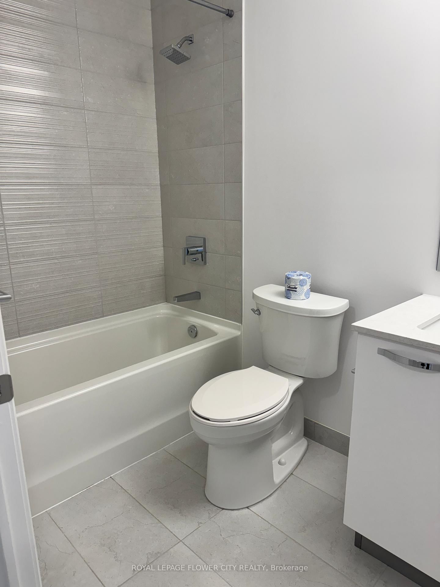 75 James Street S, Unit 624 - Photo 11