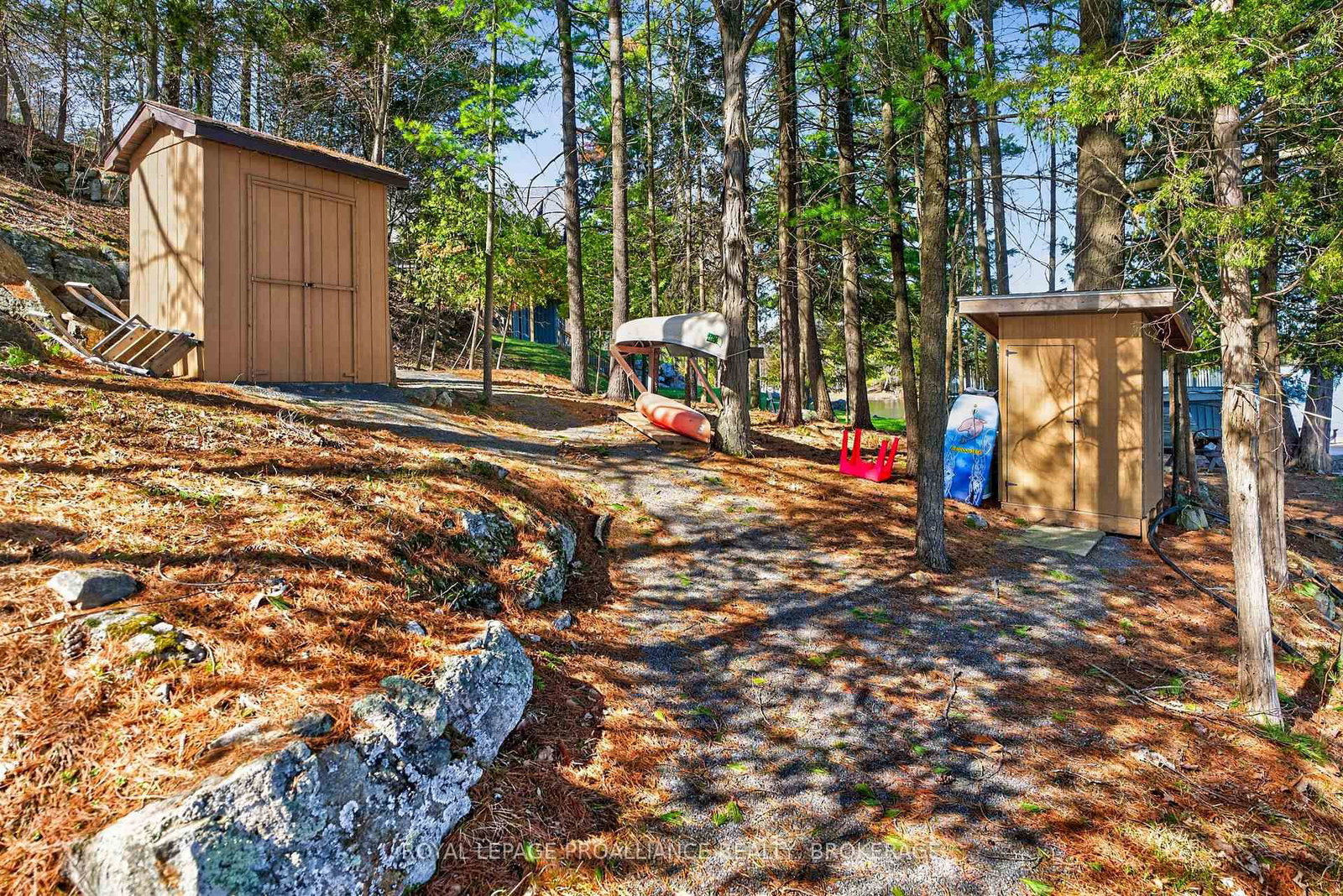 3037 Hilltop Lane • Perth Road, ON photo 10