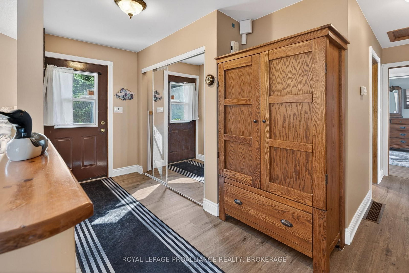 3037 Hilltop Lane • Perth Road, ON photo 16